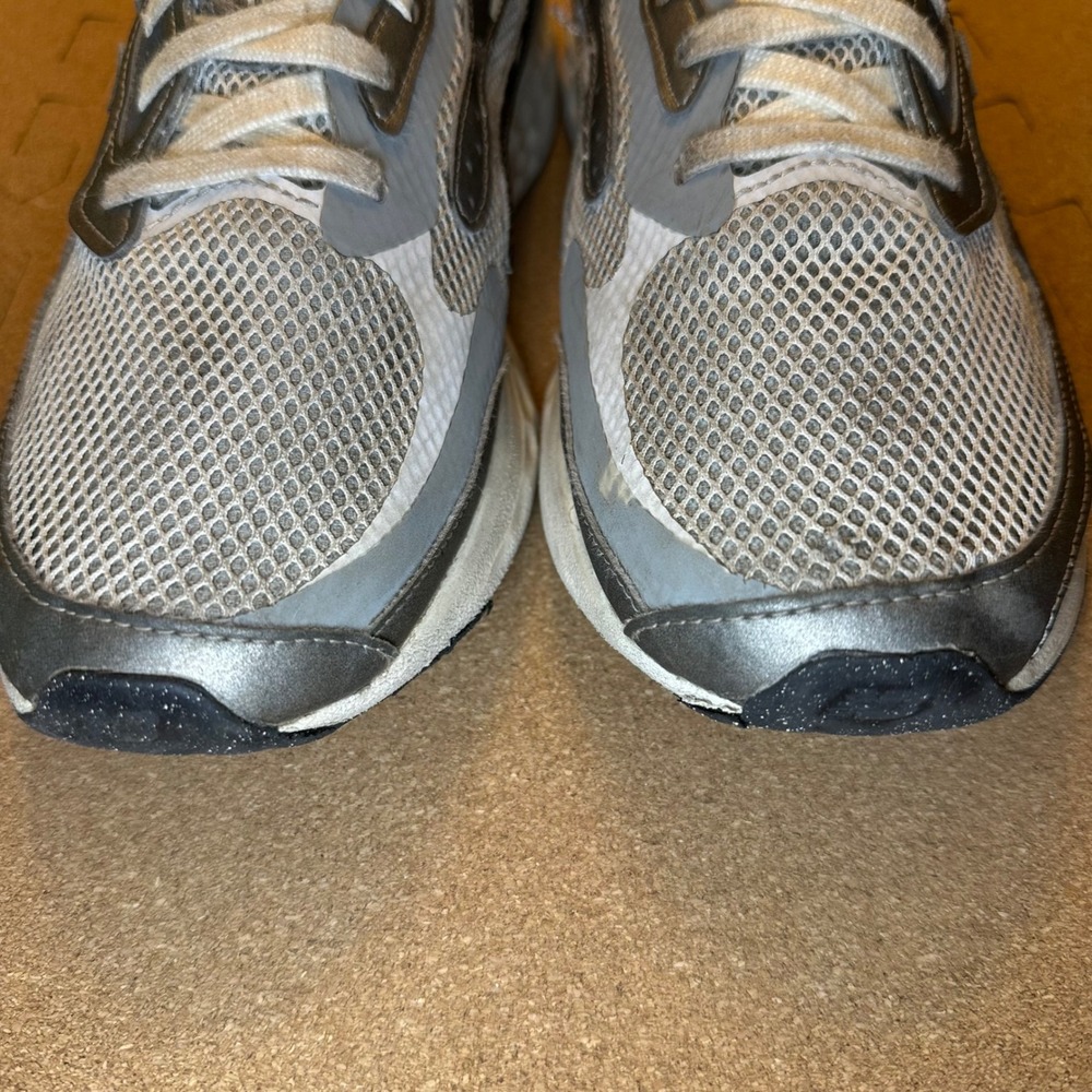 New Balance Fresh Foam Arishi v4 Mens 10.5 Grey Silver Running Shoes MARISTG4 - Picture 10 of 11